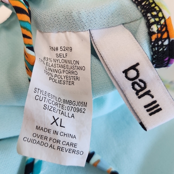 SOLD!!!!bar III Womens 1 Piece Colorful Geometric Swimsuit XL NWOT Resort. Beach - Picture 4 of 9